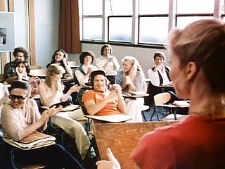 Vista Valley PTA (1981, USA, Jessie St. James, film completo)