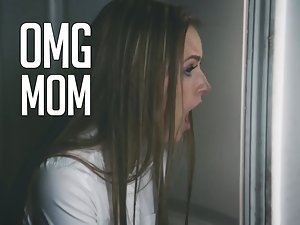 ابنة الساعات لها أمي والمعلم لها